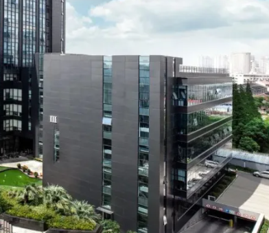 建筑外墙保温隔热材料施工工艺及微气候调节性能管控要点